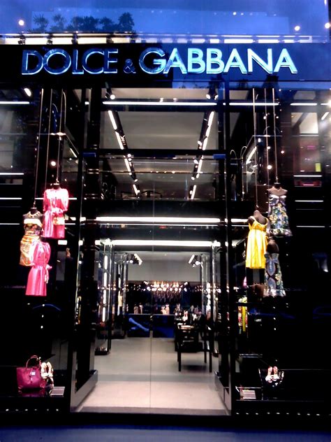 dolce gabbana paris